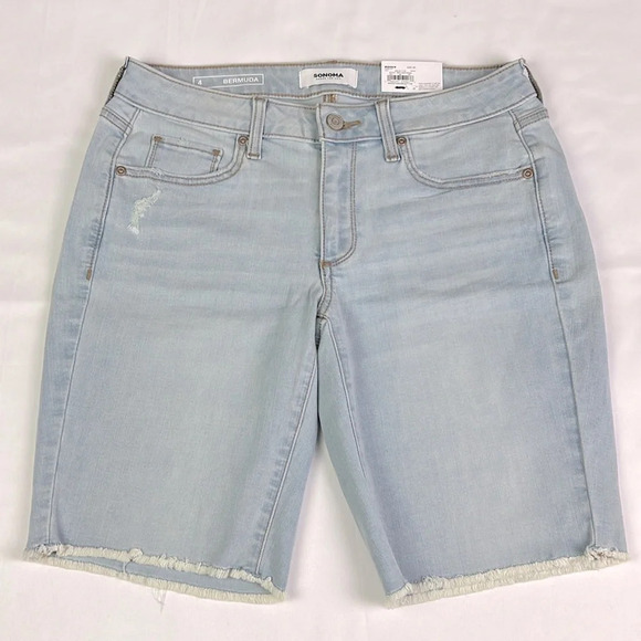 Sonoma New Women’s 4 Mid Rise Light Wash Bermuda Frayed Hem Stretchy Jean Shorts - Picture 1 of 5